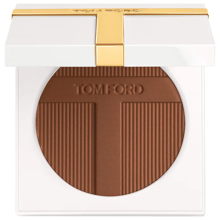 Soleil Matte Bronzing Powder with 8HR Wear