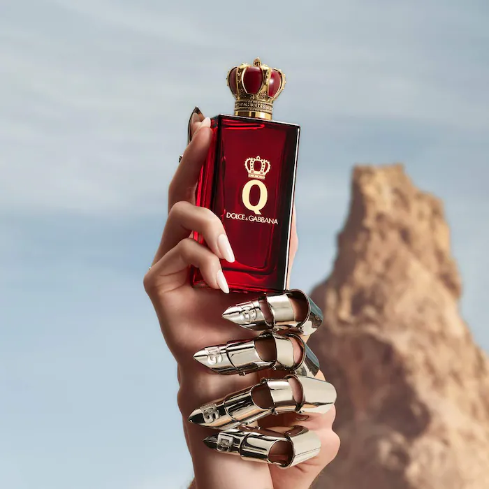 Q Parfum with Candied Cherry & Jasmine