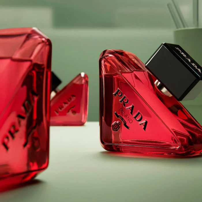 Paradoxe Radical Essence Parfum with Sandalwood & Salted Pistachio