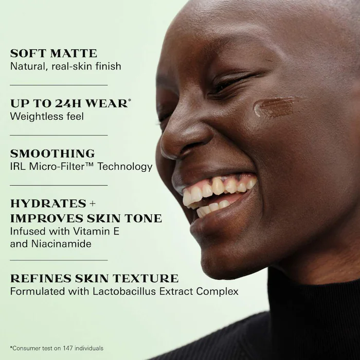 Reveal Skin-Optimizing Soft Matte Foundation