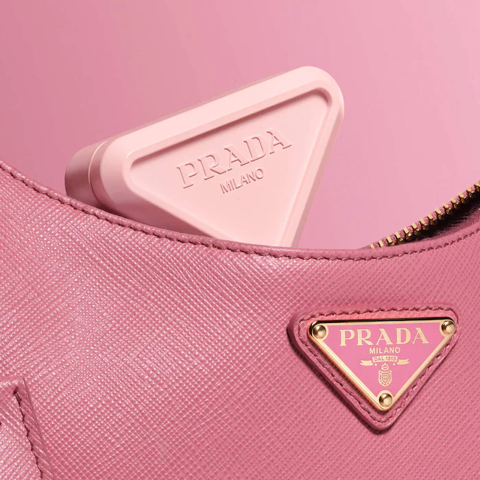 Touch Cream-To-Powder Soft Blur Longwear Blush