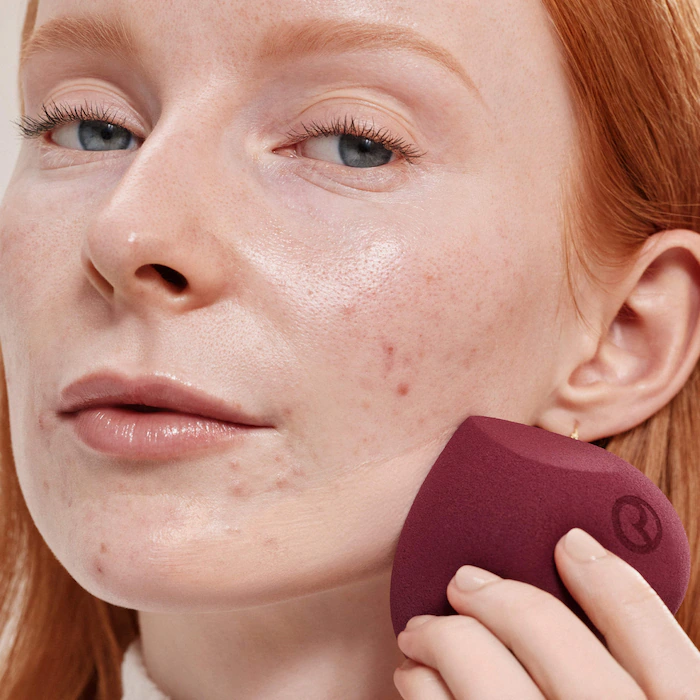 Soft Touch Makeup Blending Sponge​